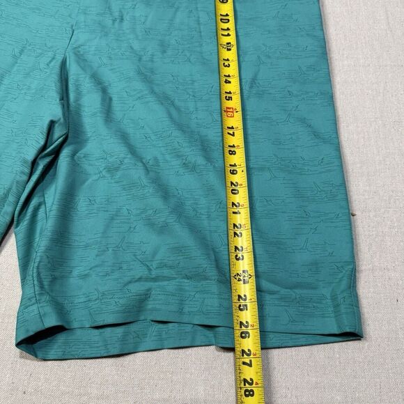 NWT Peter Millar Salem Sz 46 L Crown Sport Golf Short Nautical Print 11” Inseam - Picture 6 of 7